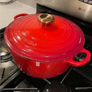 Le Creuset 5.5 Qt Round Dutch Oven 26 Red Cerise Copper Knob EUC